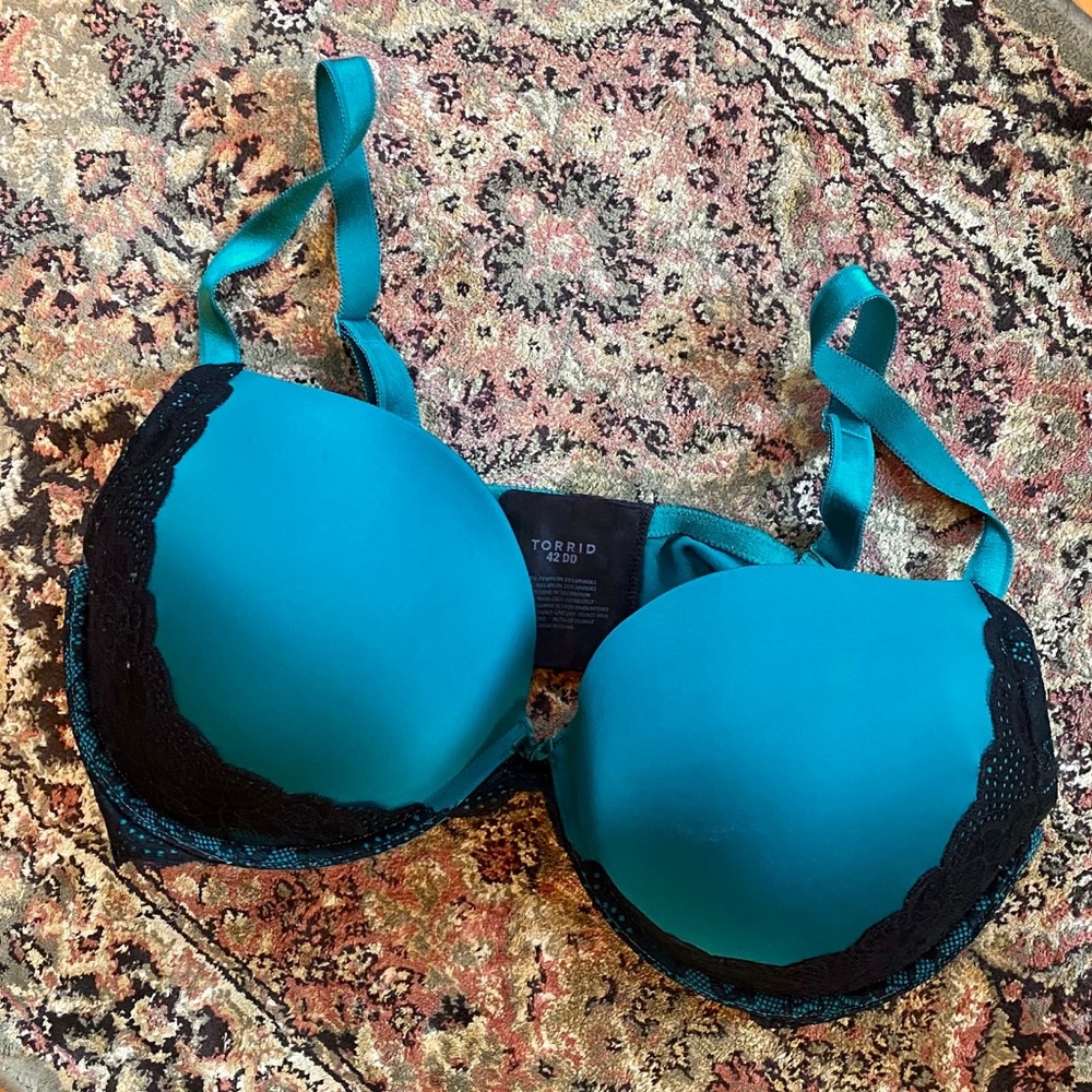 Torrid 42DD bra